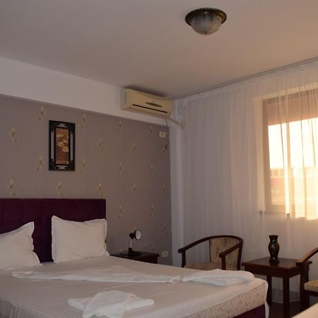 Hotel Ibiza Eforie Nord Exterior photo